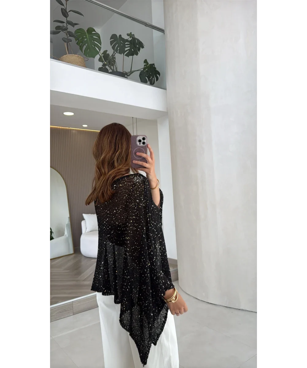 Blusa Capa Eclipse